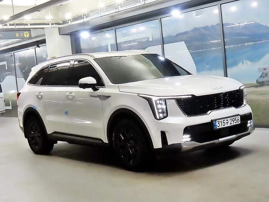 Kia Sorento — фото 1