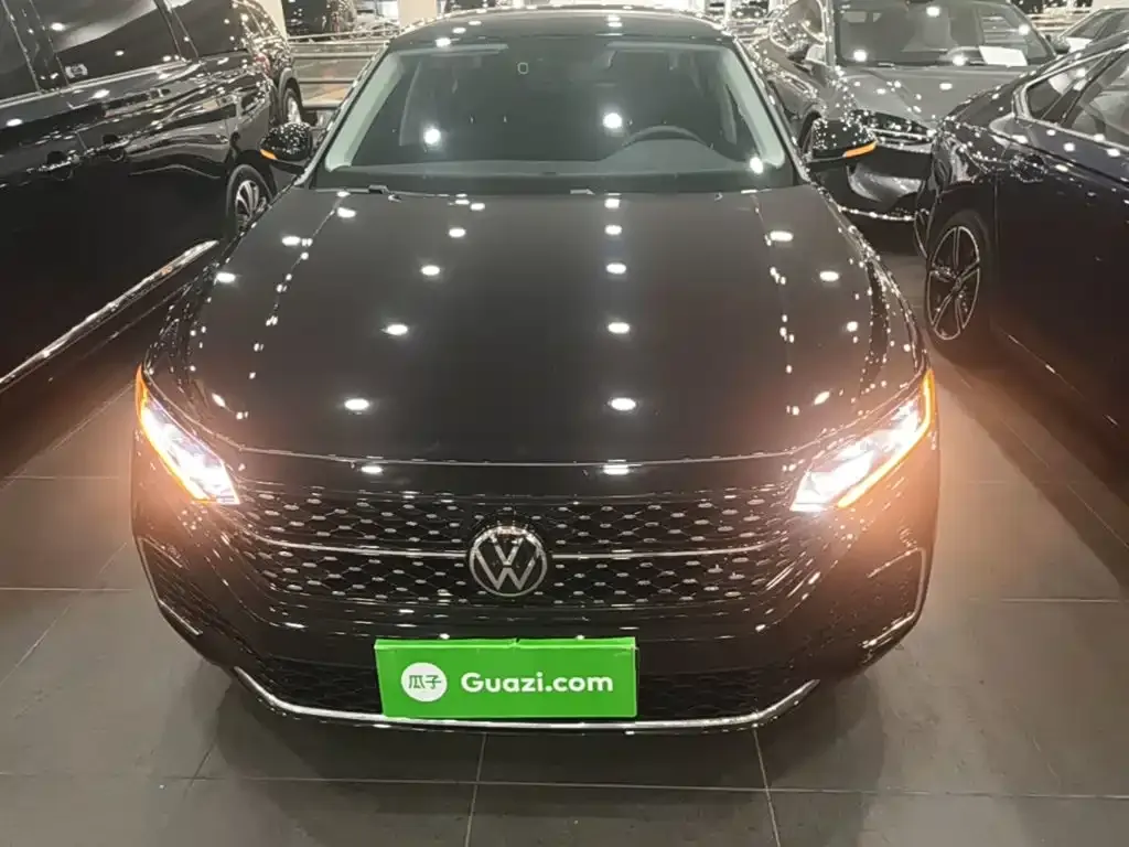 Volkswagen Passat — фото 3