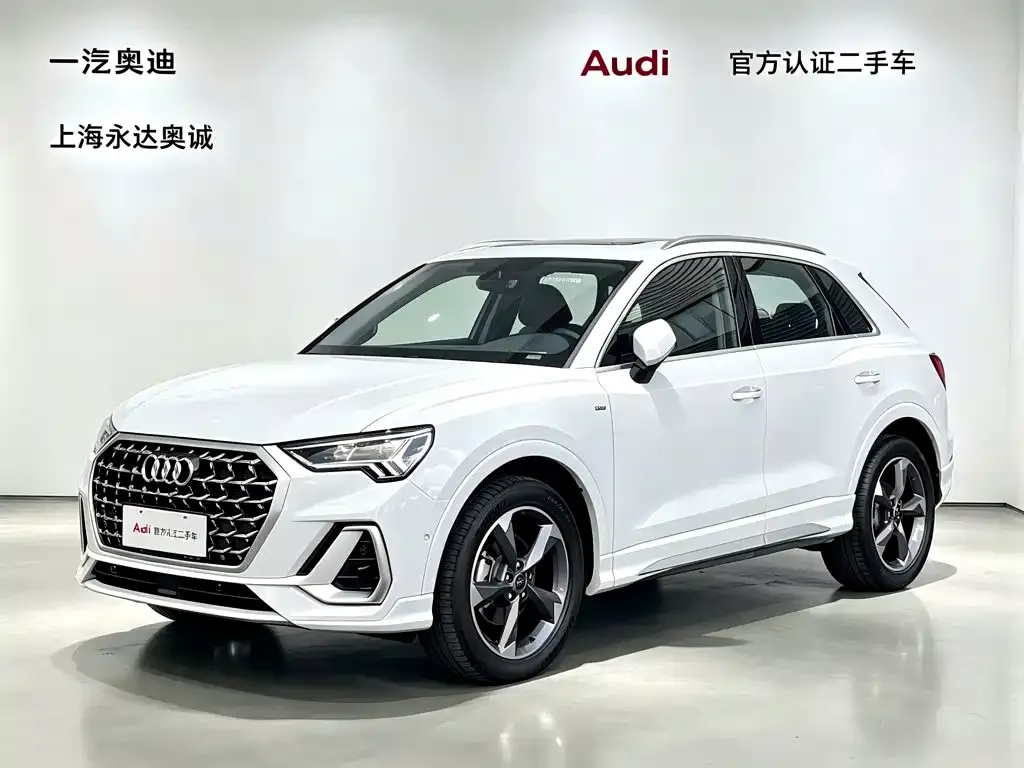 Audi Q3 — фото 1