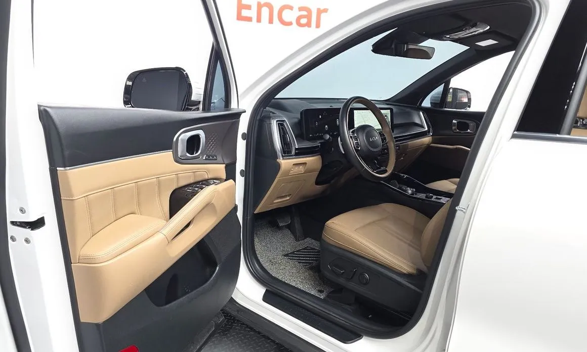 Kia Sorento — фото 6
