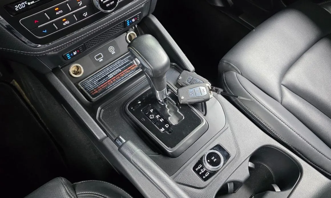 KG Mobility (Ssangyong) Rexton — фото 10