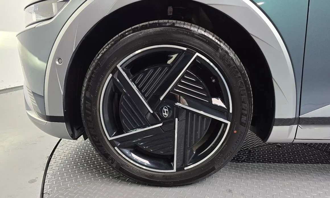 Hyundai Ioniq5 — фото 3