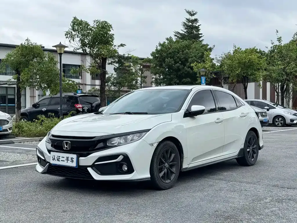 Honda Civic — фото 1