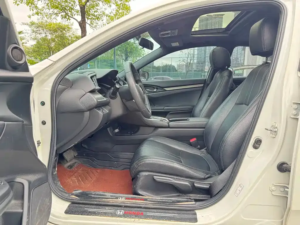 Honda Civic — фото 6