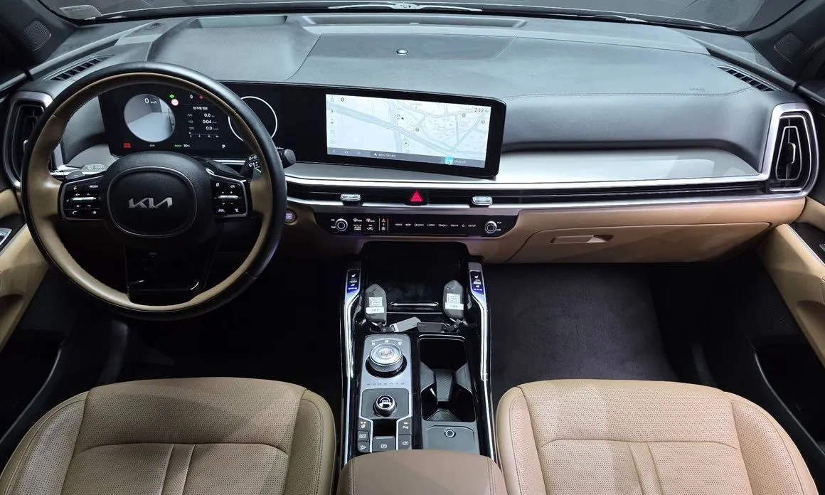 Kia Sorento — фото 9