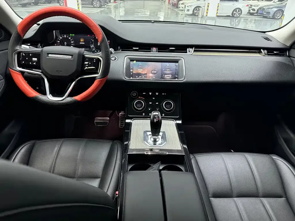 Land Rover Evoque — фото 4