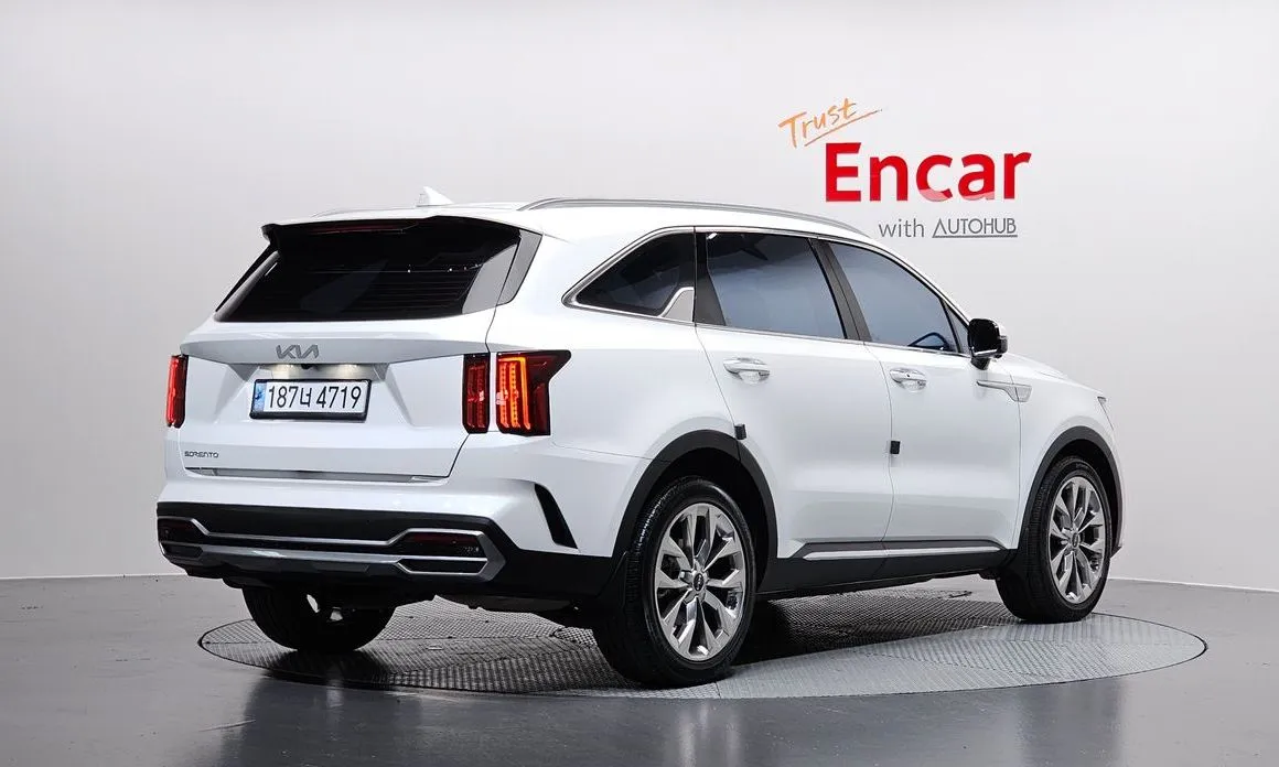 Kia Sorento — фото 3