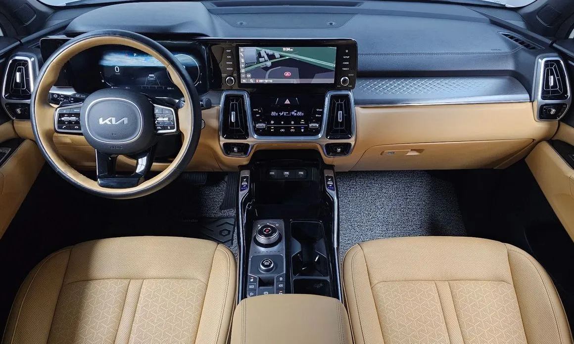 Kia Sorento — фото 10