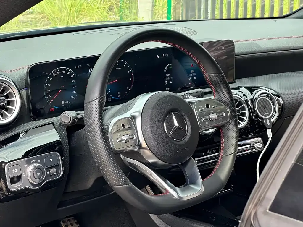 Mercedes-Benz CLA (Import) — фото 5