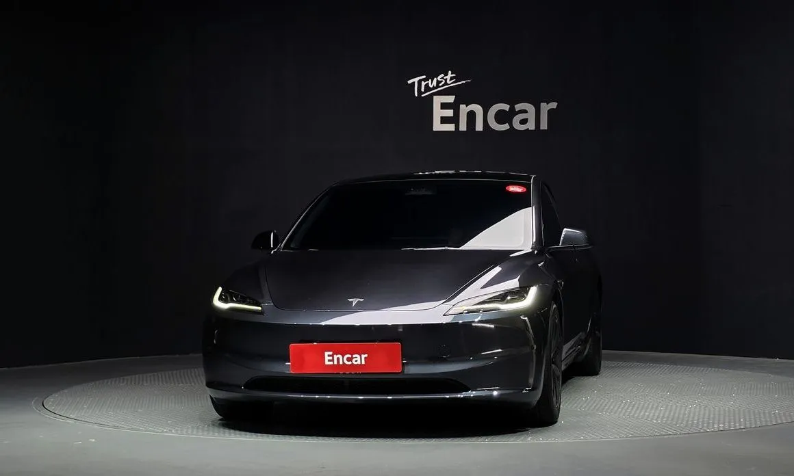 Tesla Model 3 — фото 2