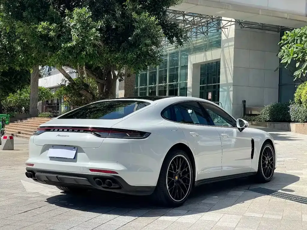 Porsche Panamera — фото 7