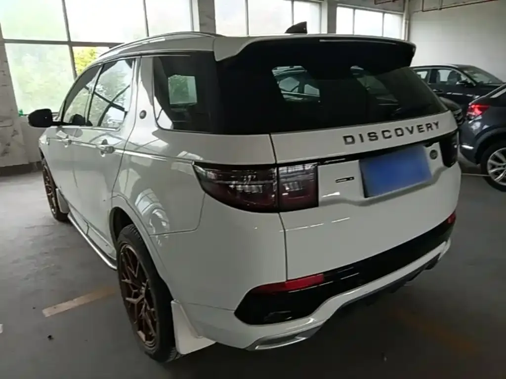 Land Rover Discovery Sport — фото 8