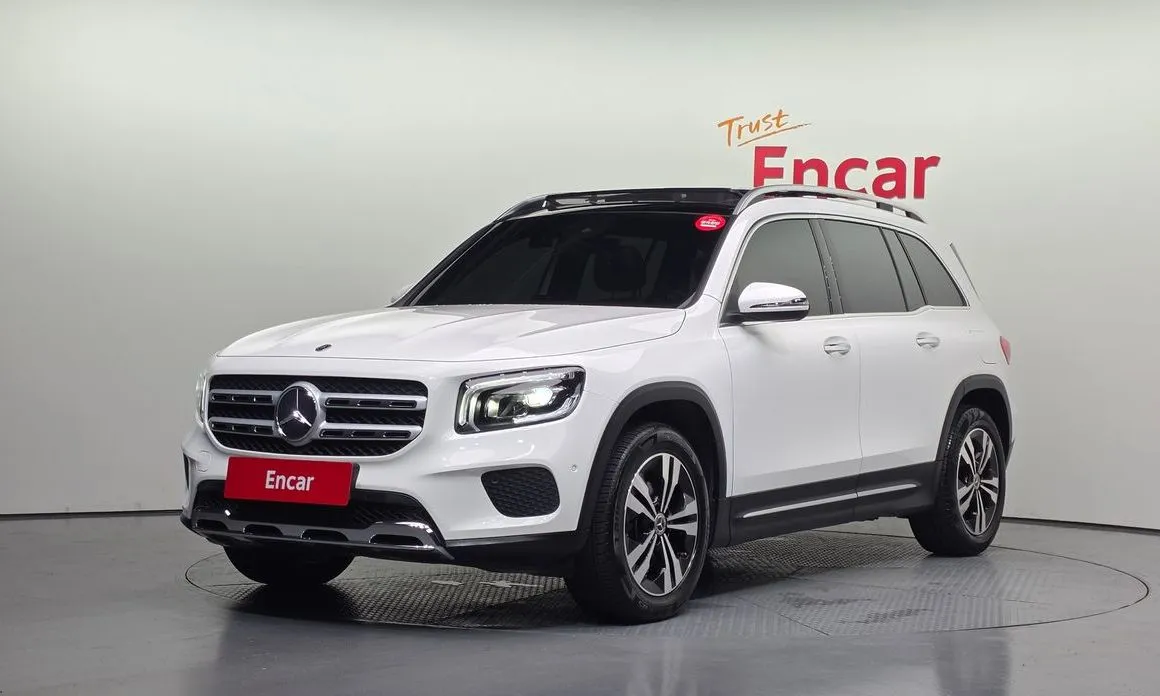 Mercedes-Benz GLB-Class — фото 1
