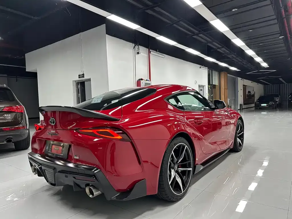 Toyota Supra — фото 9