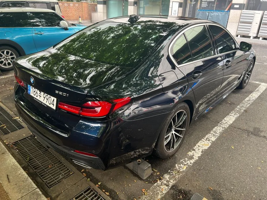 BMW 5-Series — фото 10