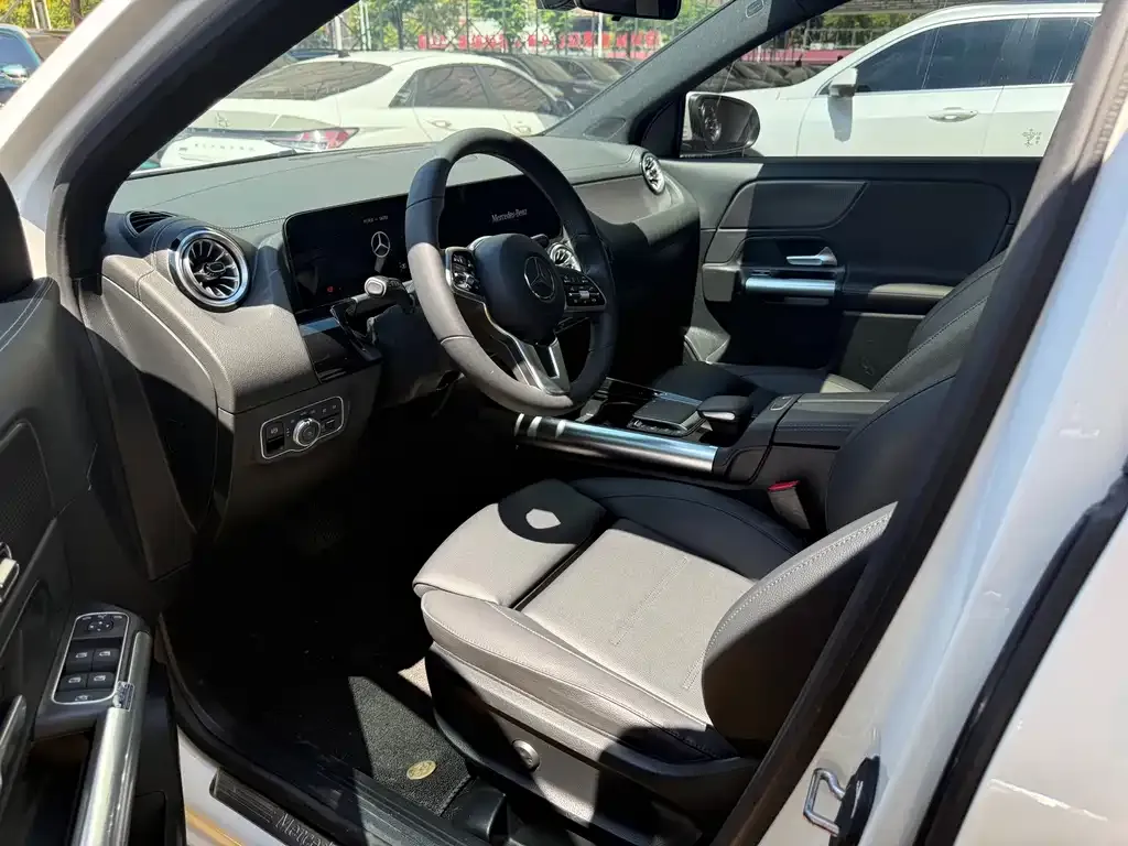 Mercedes-Benz GLA — фото 4
