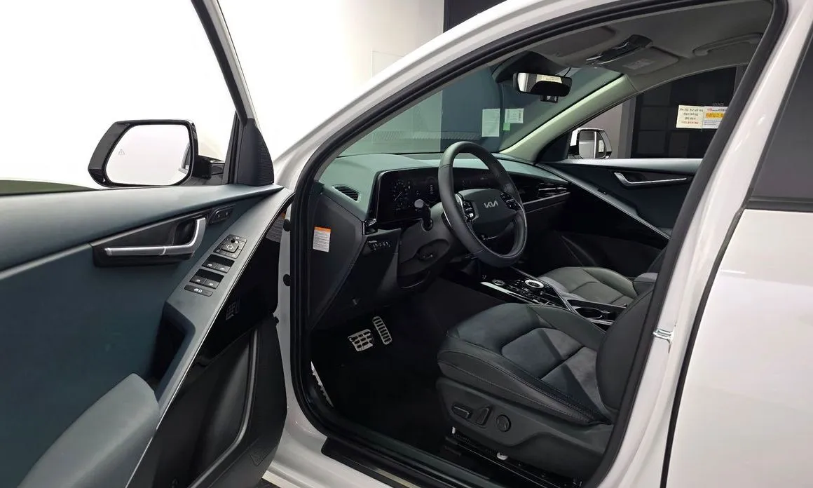 Kia Niro — фото 10