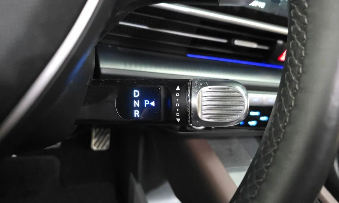Hyundai Ioniq6 — фото 3