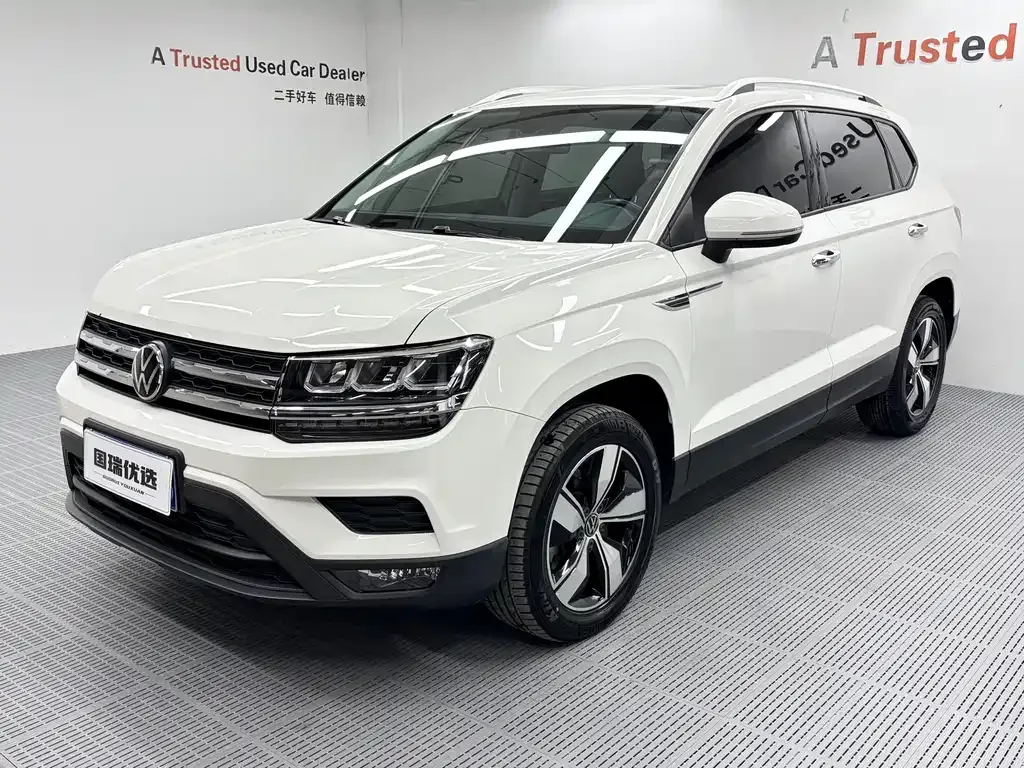 Volkswagen Tharu — фото 1