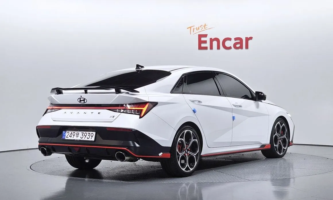 Hyundai AVANTE — фото 2