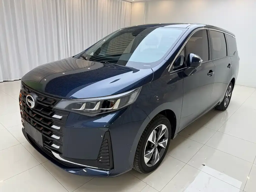 GAC Motor Trumpchi M6 — фото 1