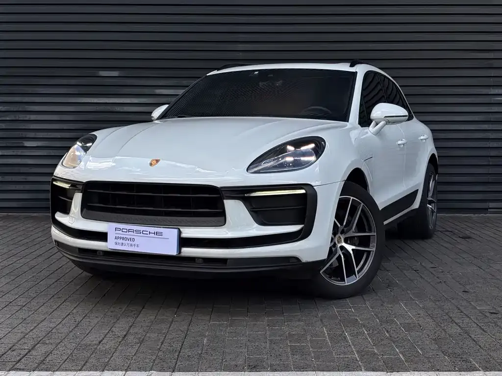 Porsche Macan — фото 1