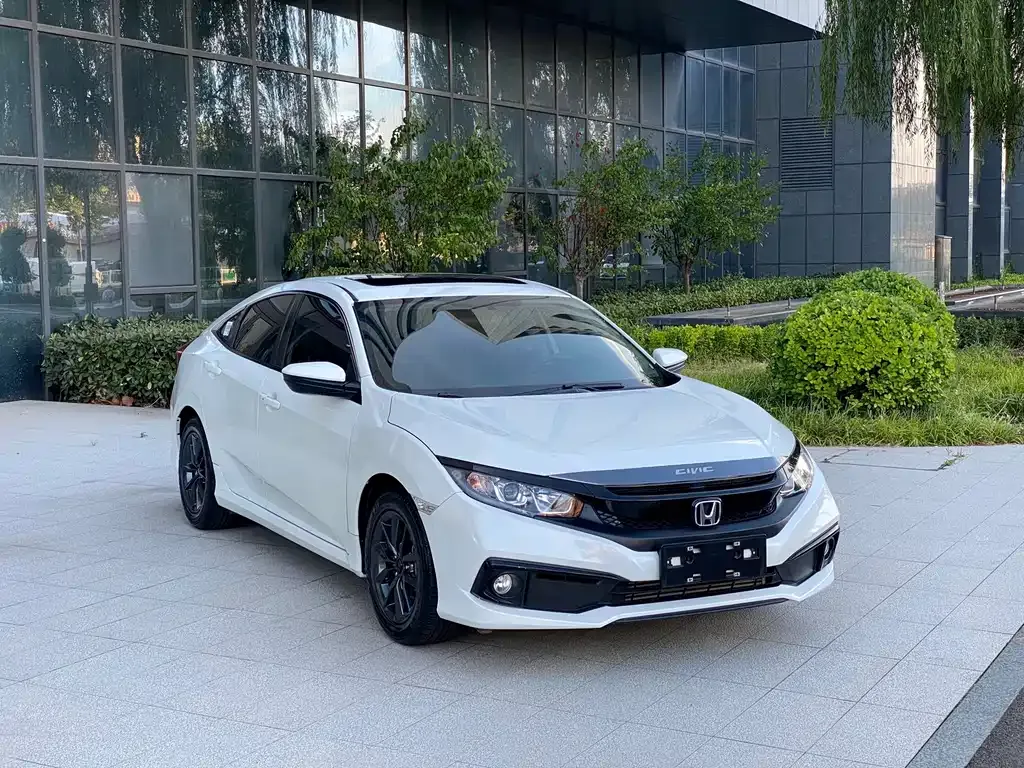 Honda Civic — фото 7