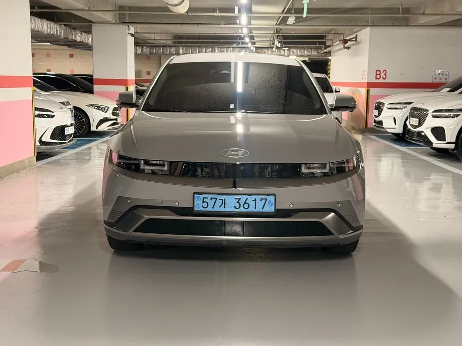 Hyundai Ioniq5 — фото 1