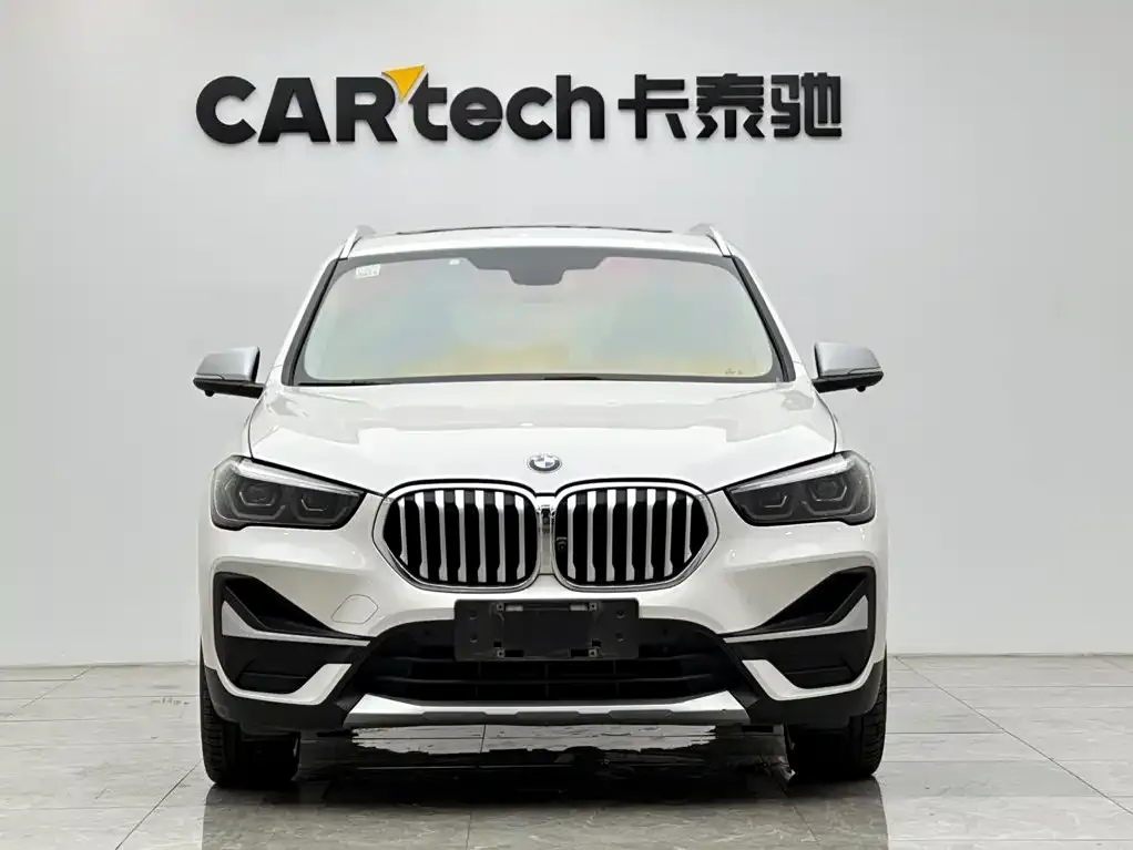 BMW X1 — фото 10