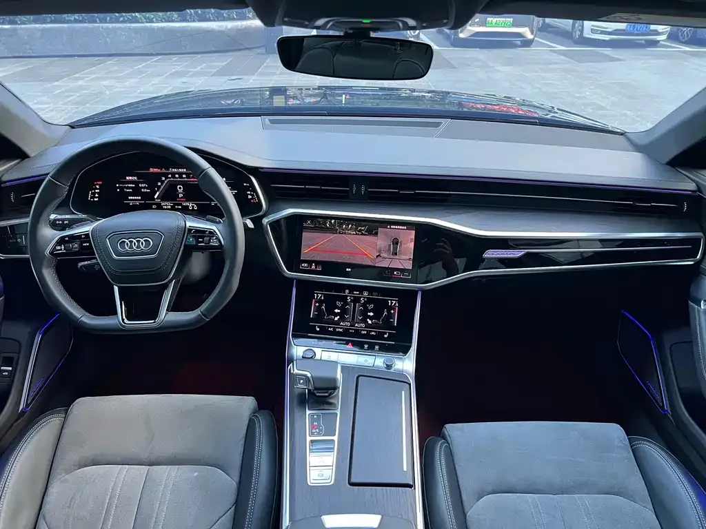 Audi A6L — фото 2