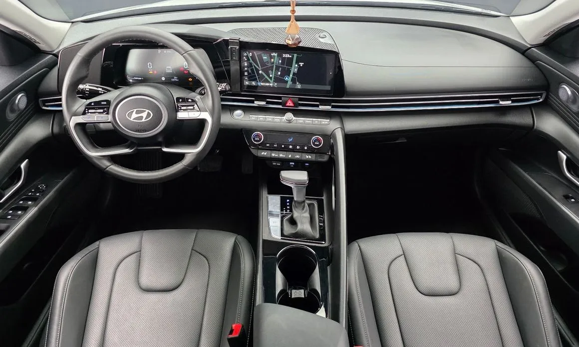 Hyundai AVANTE — фото 10