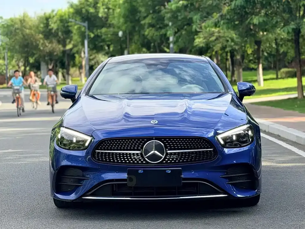 Mercedes-Benz E-Class (Import) — фото 5