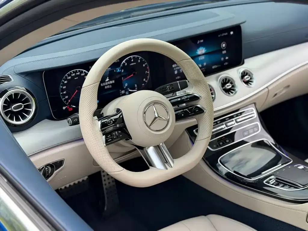 Mercedes-Benz E-Class (Import) — фото 9