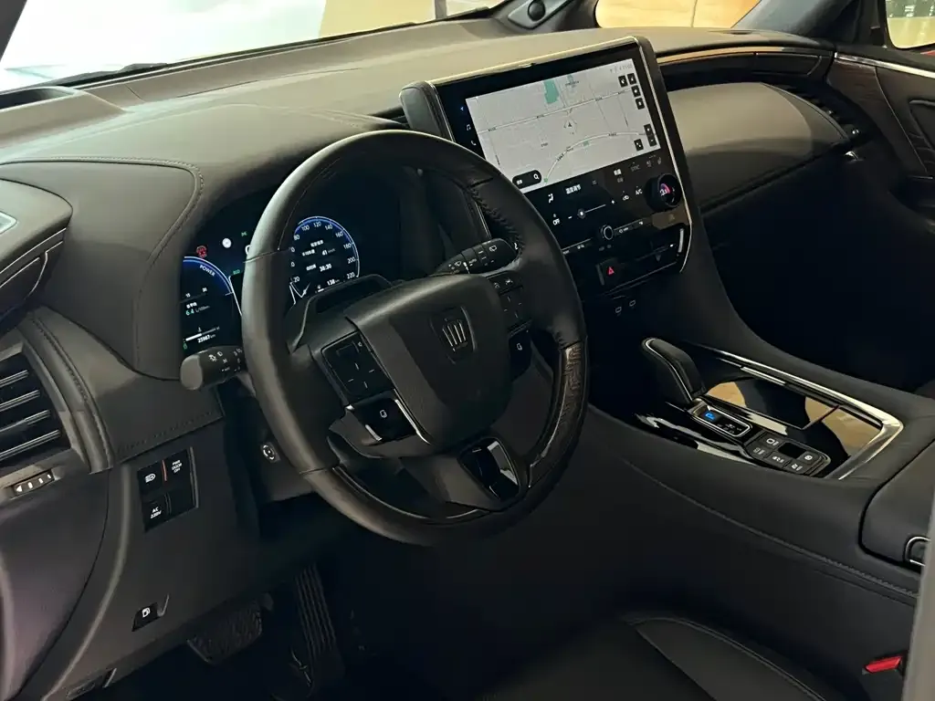 Toyota Vellfire — фото 4
