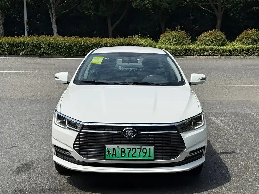 BYD Qin NEV — фото 4
