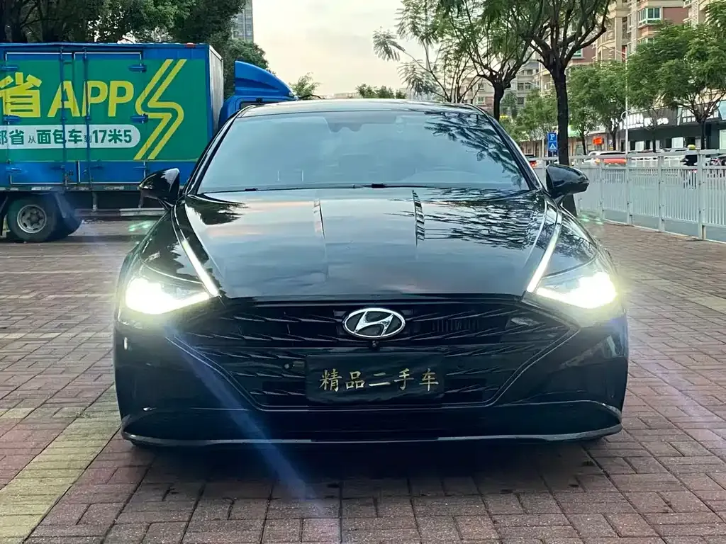 Hyundai Sonata — фото 7