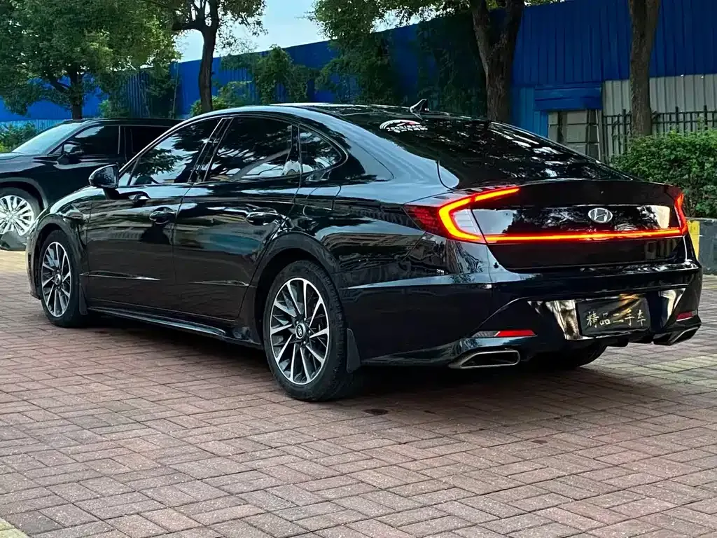 Hyundai Sonata — фото 3
