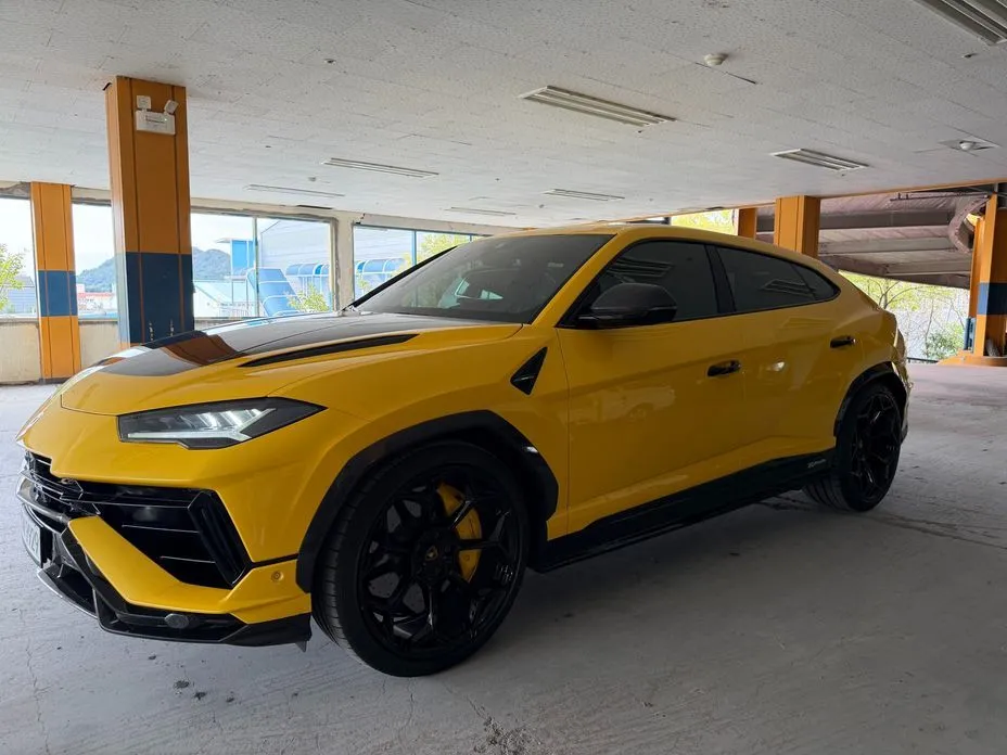 Lamborghini Urus — фото 3
