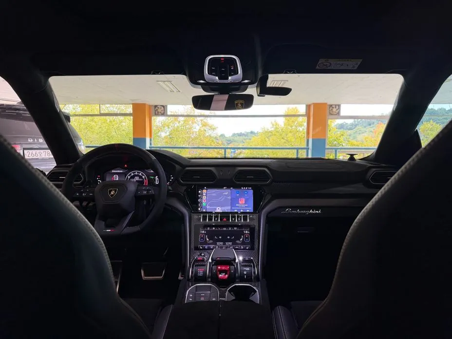 Lamborghini Urus — фото 2