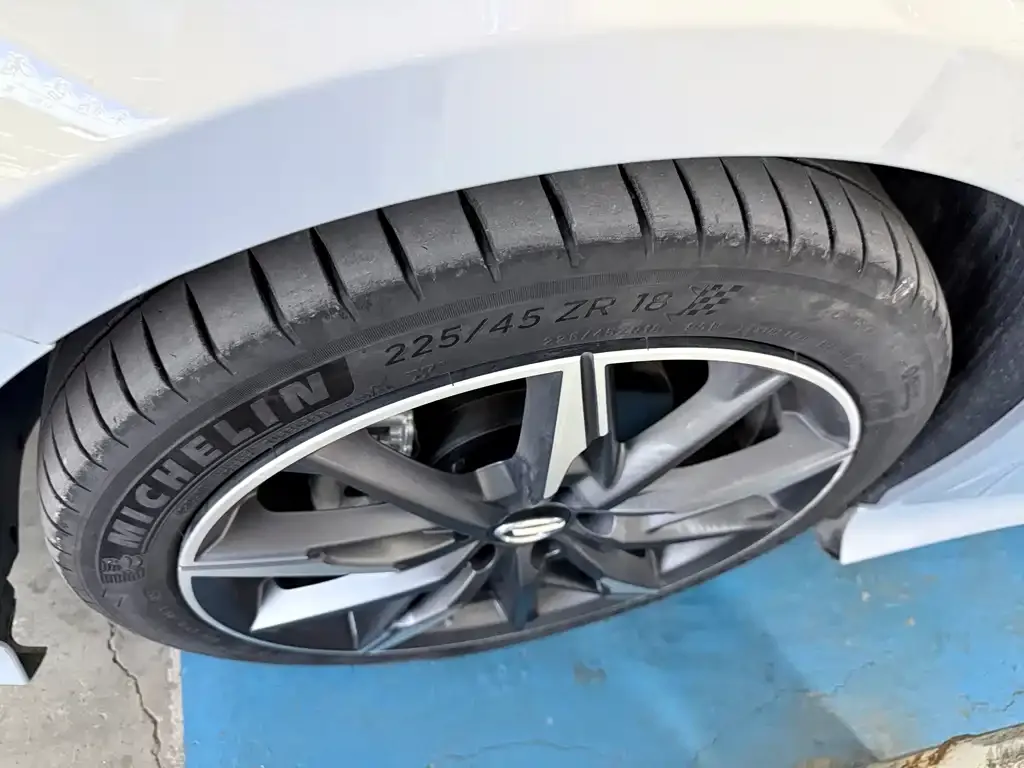 GAC Motor Shadow Leopard — фото 7
