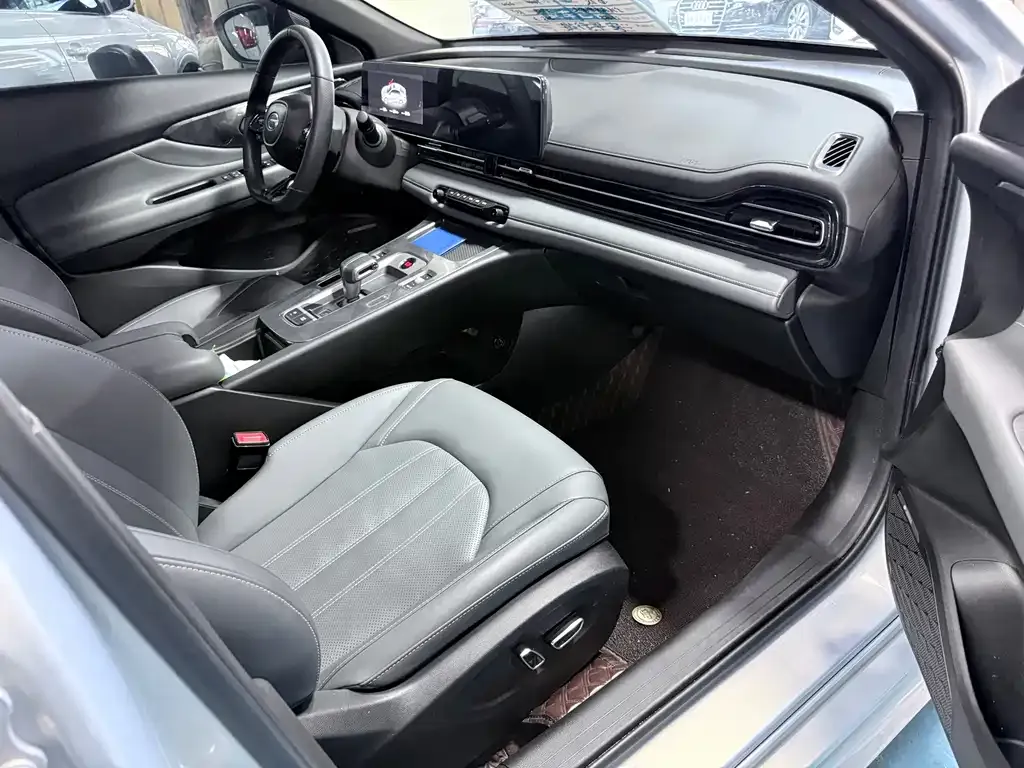 GAC Motor Shadow Leopard — фото 10