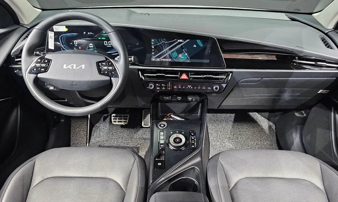Kia Niro — фото 8