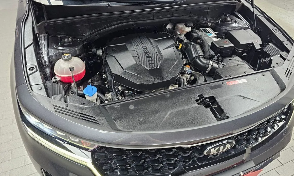 Kia Sorento — фото 4