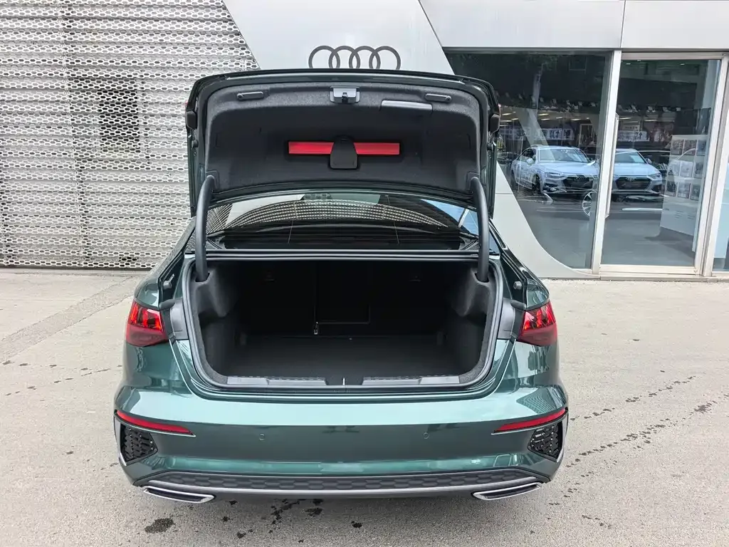 Audi A3 — фото 2