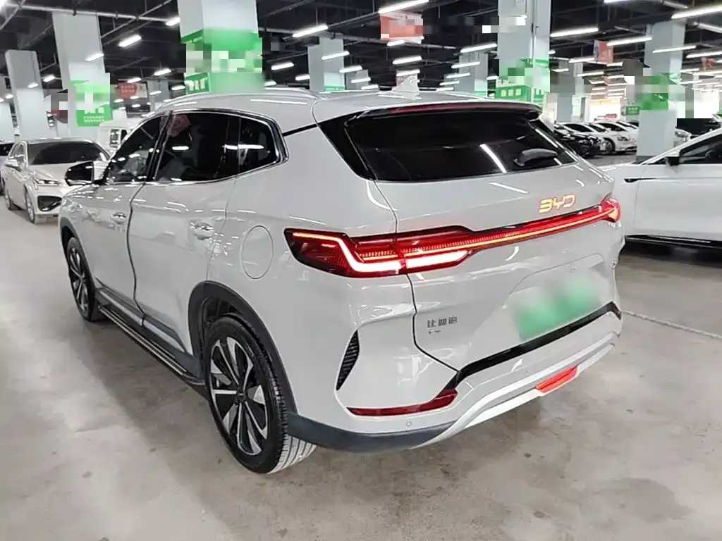 BYD PLUS New Energy — фото 10