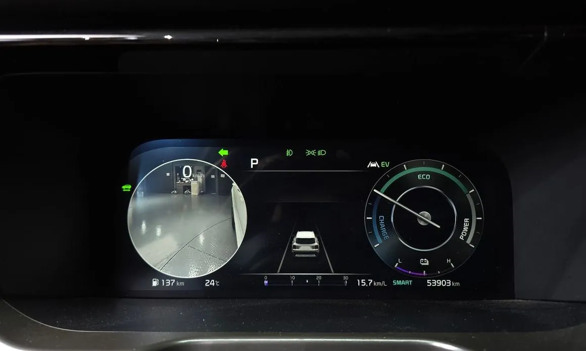 Kia Sorento — фото 6
