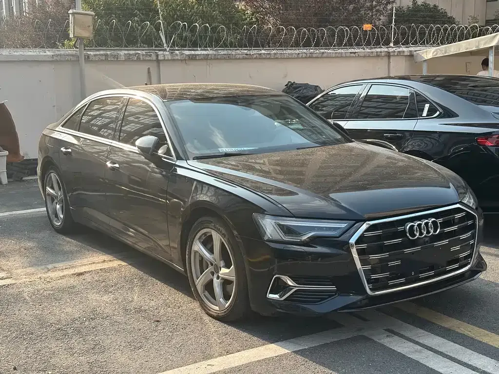 Audi A6L — фото 8