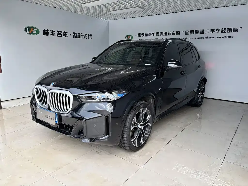 BMW X5 — фото 1