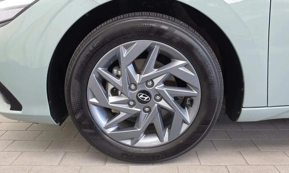 Hyundai AVANTE — фото 6