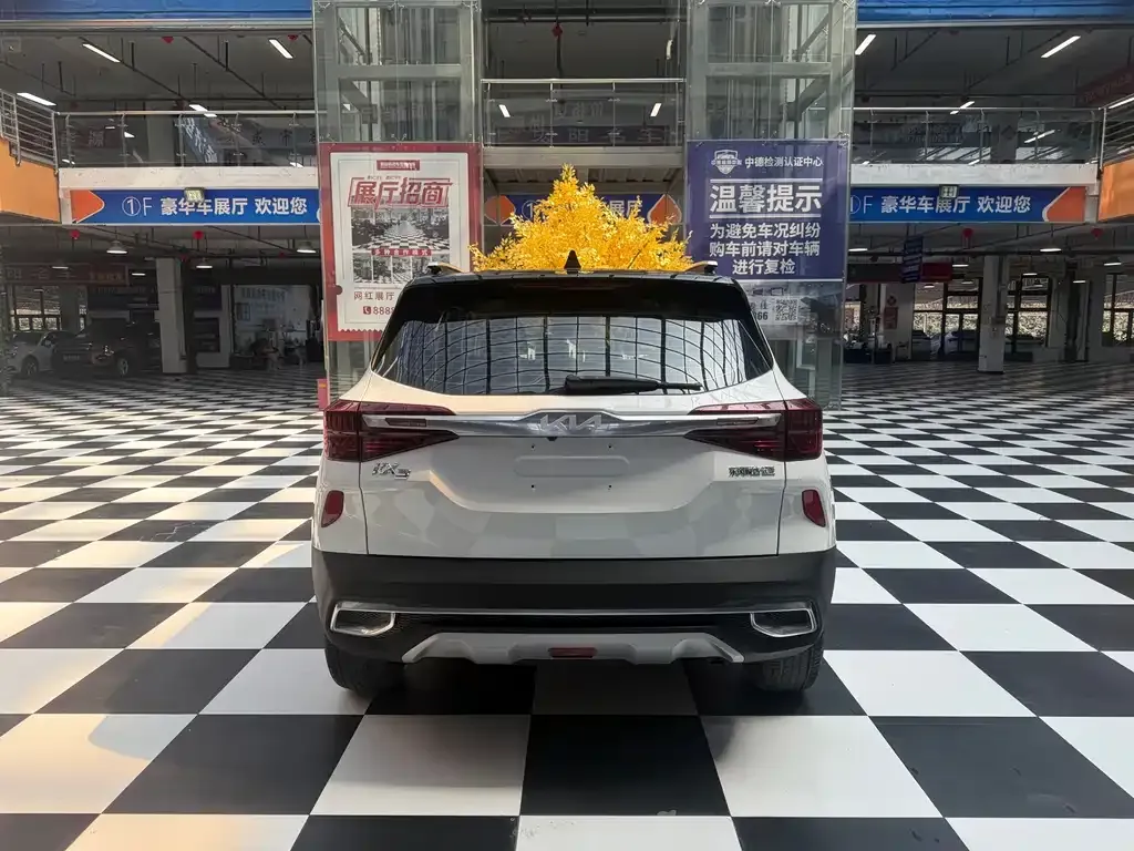 Kia KX3 — фото 3
